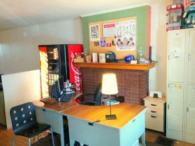 The Wayfaring Buckeye Hostel - 6