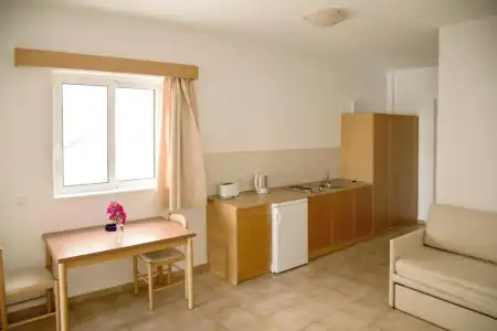 Lambis Studios & Apartments - 69