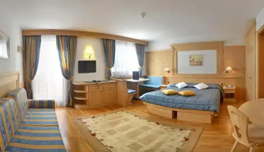 Arkadia - Adults Only - 10
