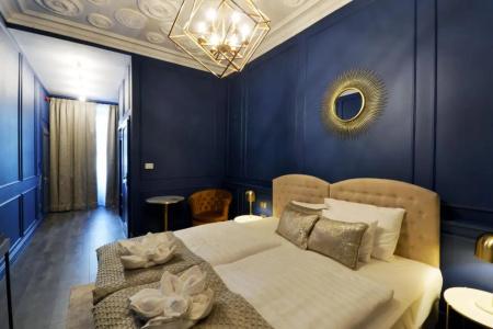 1552 Boutique - 41