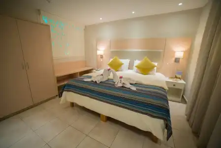 MyroAndrou Beach Apartments - 18