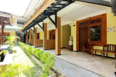 The Soemarsono - 12