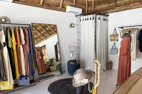 Dune Boutique located at the party zone - 34