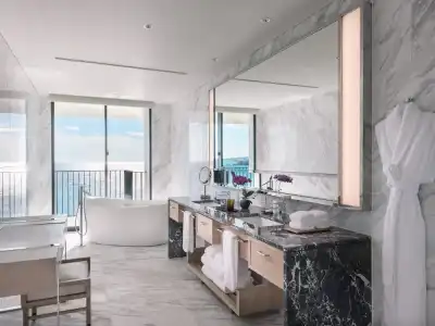 Halekulani Okinawa - 57