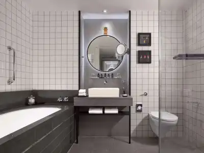 The Trafalgar St. James London, Curio Collection by Hilton - 43