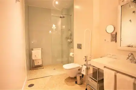 Madinat - 67