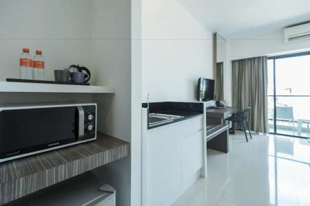 J Residence - 107