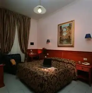 Ventura Rome - 13