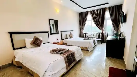 Song Huong Hue - 28