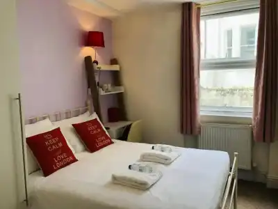 Grand Pier Guest House - 28