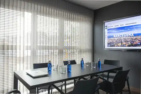 MH Apartments Urban - 14