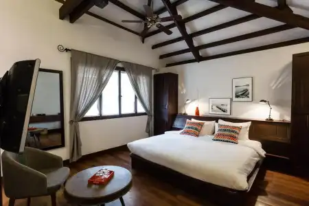 Heritage Suites - 4