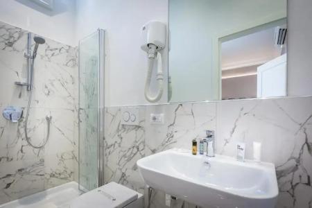 Emma Small Luxury - 48