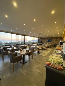 Roy Otel Akçay - 41
