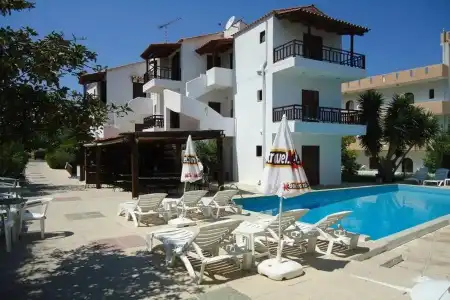 Sirocco Apartments - 6