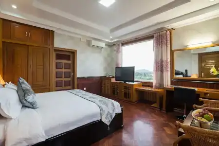 Shwe Pyi Thar - 40