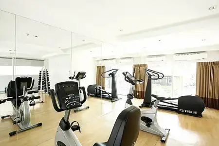 The Embassy Sathorn - 18