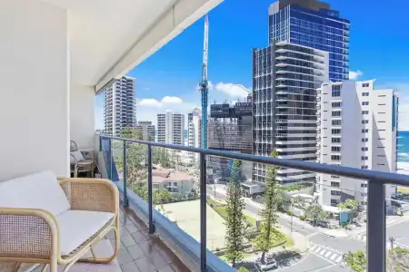 Baronnet Apartments - 56