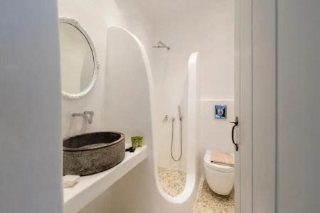 Zefi & Suites - 115