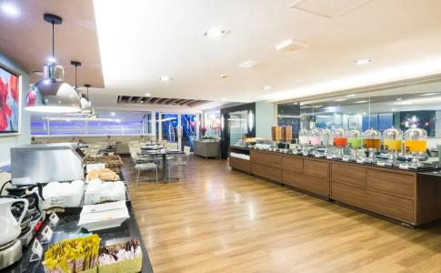 Evergreen Place Siam by UHG - 36