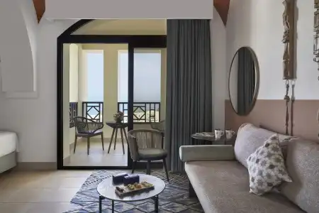 The Cove Rotana Resort - 41