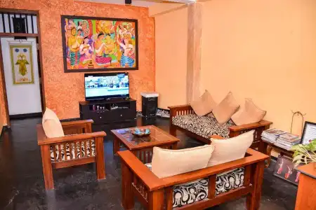 Raj Mahal Inn - 9