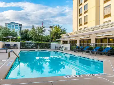 Hampton Inn Dallas-Irving-Las Colinas - 12