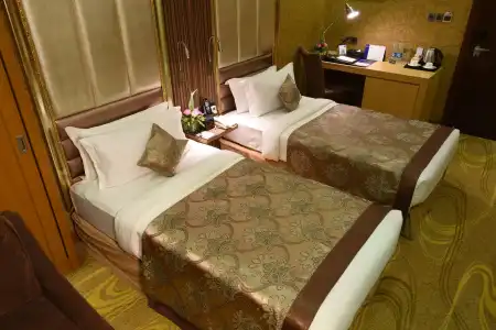 Best Western Chinatown - 66