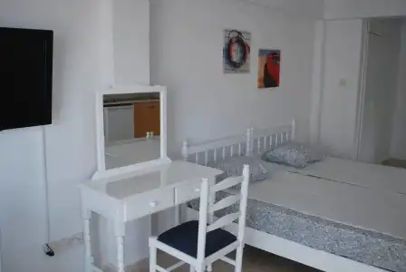 Flisvos Beach Apartments - 4