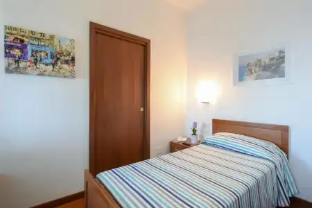 Villa Crawford - Religious Hospitality - 37