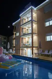Aqua Lounge Aparthotel - 41