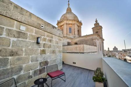 Quaint Nadur - 90