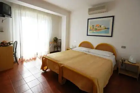 Maestrale - 24