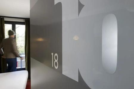 L'Hôtel - Face au Château - Boutique Hôtel et Séminaires - 75