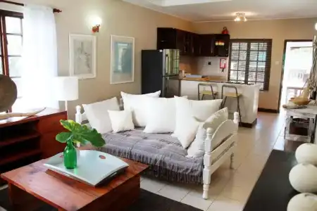 Castaway Lodge - 30