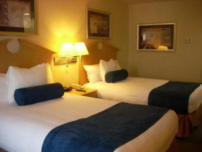 Marco LaGuardia & Suites - 64