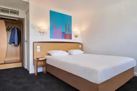 Kyriad Direct Strasbourg Ouest - Zénith - 28