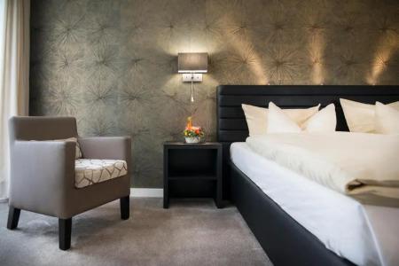 Hiemann - Superior - 43