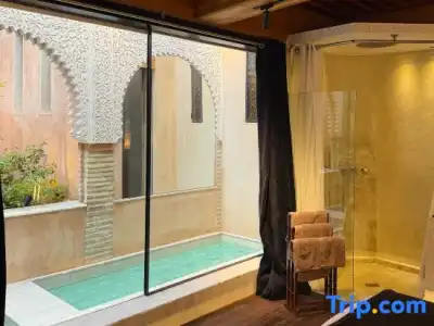 Karawan Riad - 96