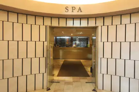 The Peaks Resort and Spa - 0
