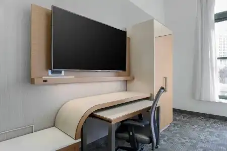 Courtyard by Marriott Pittsburgh Downtown - 39