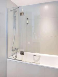 Best Western Plus du Pont Wilson - 66