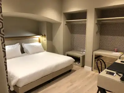 Caruso Place Boutique & Wellness Suites - 5
