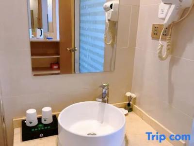 GreenTree Inn Shanghai Fengxian District Xiaotang Road - 60