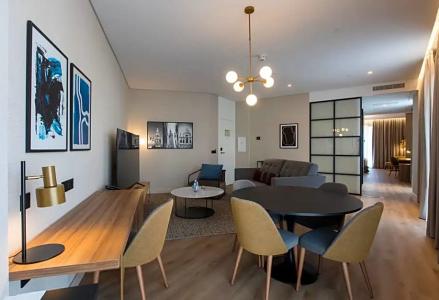 Giralda Center - 52