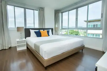 First Choice Suites - 32