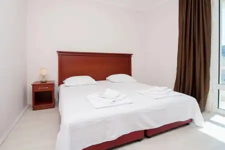 Open Sea Luxury Apartments - 33