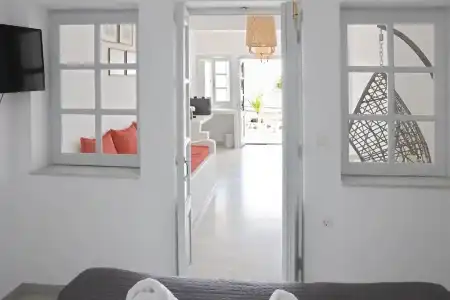 Phaos Santorini Suites - 150
