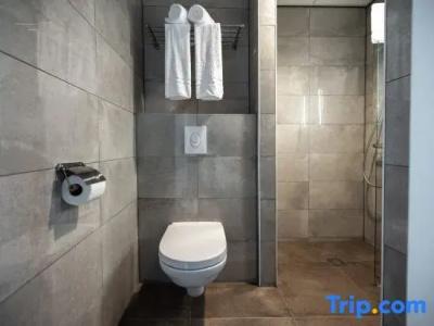 HOTELUX Amsterdam Airport - 42