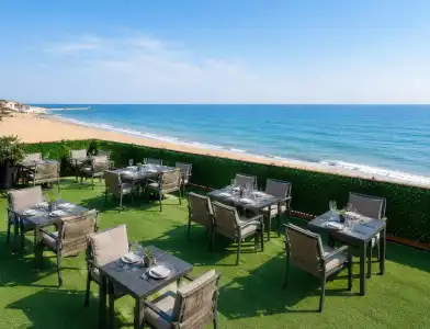 Aperion Beach - 16